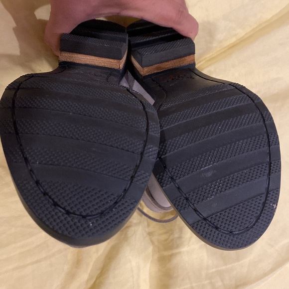 NWOT Sorel Farah Gray Suede Waterproof Booties Size 9 - Picture 5 of 6